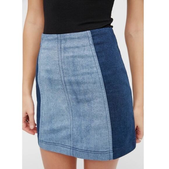 Free People Jean Skirt Women Size 12 Modern Femme Denim Mini Two Tone Stretch - Picture 5 of 11
